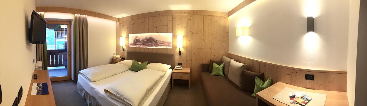 Hotel Talblick Ortisei Esterno foto